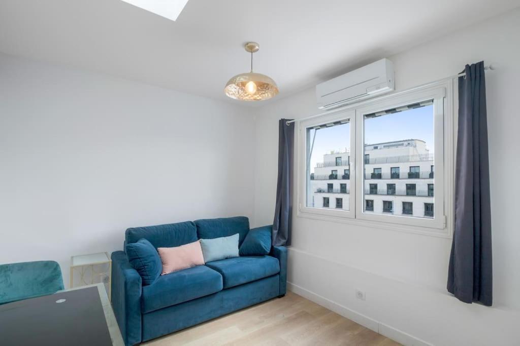 Apartment 1 Bedroom#haussmann#amazing View#effeiltower#ac Paris