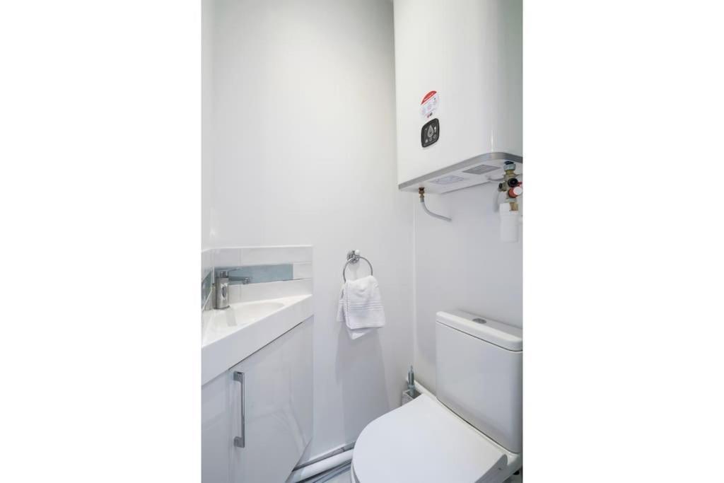 1 Bedroom#haussmann#amazing View#effeiltower#ac Apartment